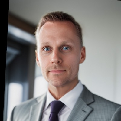 Portretfoto van Ive Tuk, oprichter van TukForce AI